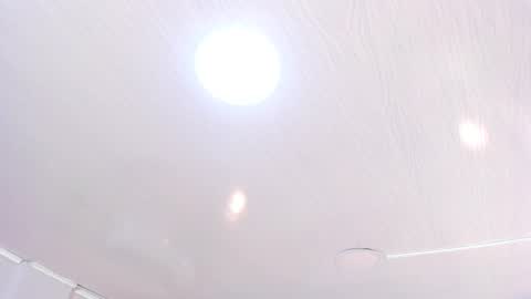   online show from December 4, 2025, 10:02 am