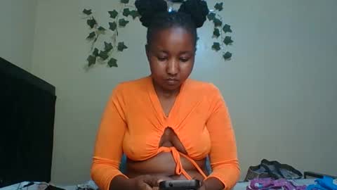 Snapshot of bigboootyy chatting on September 11, 2025, 4:40 pm BigBoootyy online show from September 11, 2025, 4:40 pm