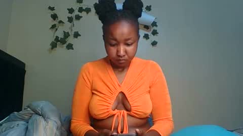 Snapshot of bigboootyy chatting on September 12, 2025, 7:08 am BigBoootyy online show from September 12, 2025, 7:08 am