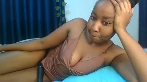 Snapshot of bigboootyy chatting on September 23, 2025, 6:38 am BigBoootyy online show from September 23, 2025, 6:38 am