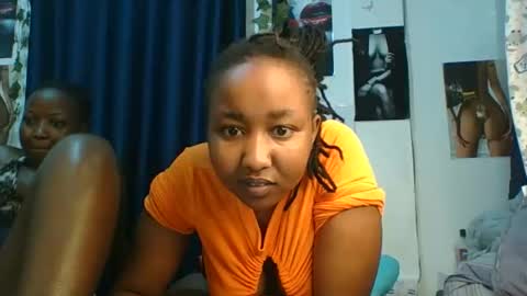 Snapshot of bigboootyy chatting on October 30, 2025, 6:59 am BigBoootyy online show from October 30, 2025, 6:59 am