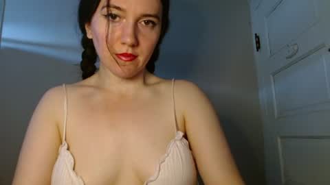 Isabella online show from June 21, 2026, 12:41 pm