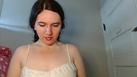 Isabella online show from June 28, 2026, 2:56 pm