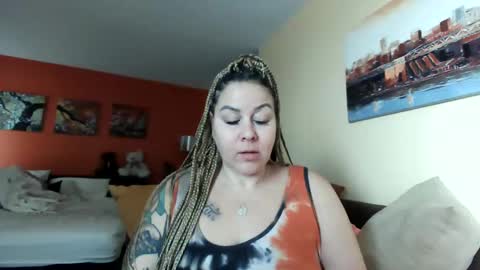 Snapshot of bigbreastsabrina chatting on December 28, 2024, 4:30 pm BIG BREAST SABRINA online show from December 28, 2024, 4:30 pm