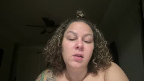 Snapshot of bigbreastsabrina chatting on November 18, 2025, 12:09 pm BIG BREAST SABRINA online show from November 18, 2025, 12:09 pm