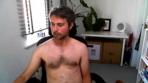 Snapshot of bigbrit_25 chatting on August 3, 2026, 12:43 pm Big Brit online show from August 3, 2026, 12:43 pm