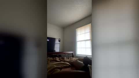 bigbthed2 online show from May 3, 2026, 1:39 pm
