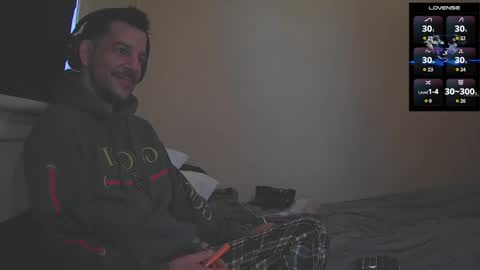 Snapshot of bigcawwwk chatting on October 8, 2025, 7:55 pm Jon - Im Straight online show from October 8, 2025, 7:55 pm