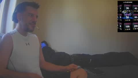 Snapshot of bigcawwwk chatting on November 4, 2025, 6:18 pm Jon - Im Straight online show from November 4, 2025, 6:18 pm