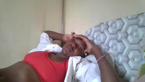 Snapshot of bigclit030 chatting on May 12, 2026, 8:55 am bigclit030 online show from May 12, 2026, 8:55 am