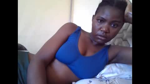 Snapshot of bigclit030 chatting on June 3, 2026, 7:00 am bigclit030 online show from June 3, 2026, 7:00 am