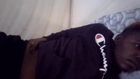 Snapshot of bigclit030 chatting on June 17, 2026, 8:06 am bigclit030 online show from June 17, 2026, 8:06 am