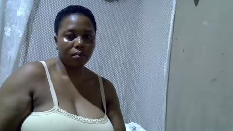 Snapshot of bigclit_wethairypus chatting on June 19, 2026, 2:49 am bigclit_wethairypus online show from June 19, 2026, 2:49 am