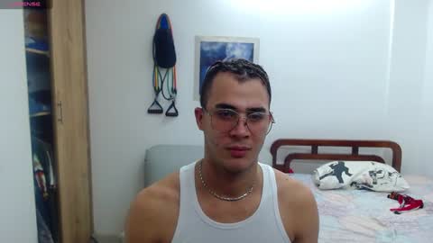 Isaac online show from December 18, 2024, 3:26 am