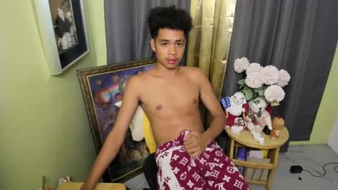 Snapshot of bigcock_moreno chatting on March 5, 2025, 5:08 pm Nj online show from March 5, 2025, 5:08 pm