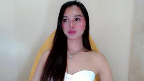 ZARINA online show from February 26, 2026, 1:43 pm