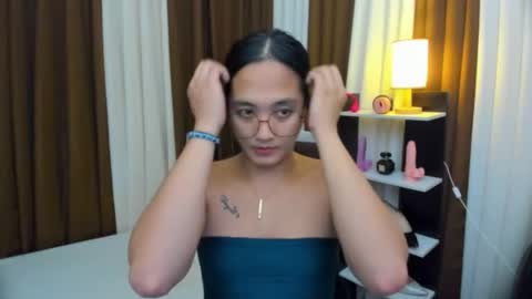 SUCK ME TILL I EXPLODE online show from October 26, 2025, 1:17 pm