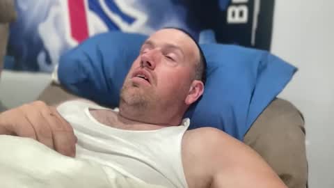 bigcocksuckingslut online show from May 23, 2026, 1:00 am
