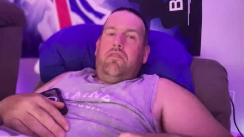 bigcocksuckingslut online show from June 9, 2026, 1:50 am