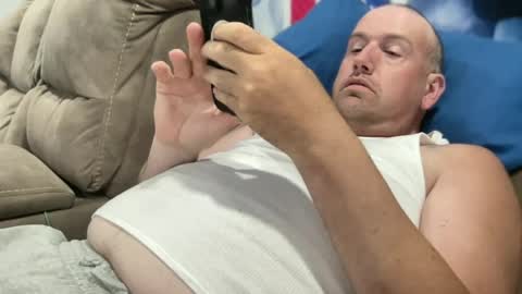bigcocksuckingslut online show from June 12, 2026, 1:43 pm