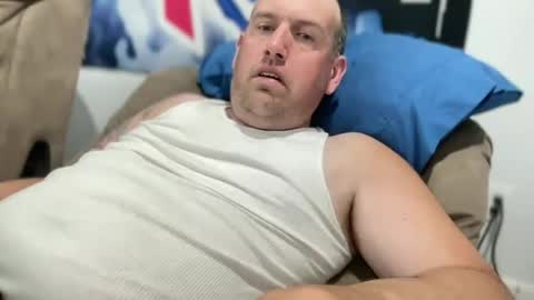 bigcocksuckingslut online show from June 30, 2026, 5:25 pm
