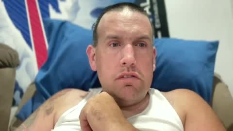 bigcocksuckingslut online show from July 5, 2026, 1:01 am