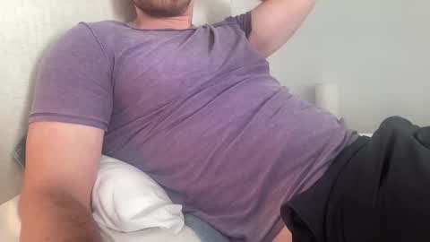 Snapshot of bigcollegecock69690 chatting on November 6, 2025, 7:26 pm bigcollegecock69690 online show from November 6, 2025, 7:26 pm