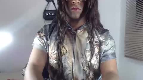 Snapshot of bigcrisblack chatting on October 15, 2025, 8:47 am cristina online show from October 15, 2025, 8:47 am