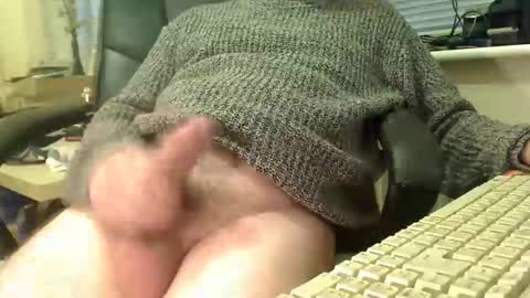 Snapshot of bigcurve chatting on January 7, 2026, 4:20 pm bigcurve online show from January 7, 2026, 4:20 pm