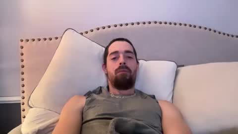 Snapshot of bigdaddy75333 chatting on December 17, 2025, 1:44 am bigdaddy75333 online show from December 17, 2025, 1:44 am