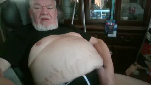 BigDaddyBear online show from June 14, 2026, 4:42 pm
