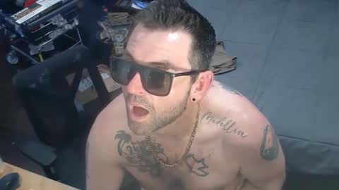 bigdaddybossdick online show from April 28, 2026, 8:47 pm