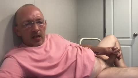 Snapshot of bigdaddydelight chatting on June 12, 2026, 5:23 pm bigdaddydelight online show from June 12, 2026, 5:23 pm