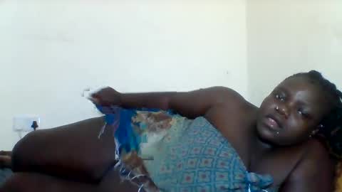 Snapshot of bigdarkass chatting on February 19, 2025, 10:42 pm VIOLET online show from February 19, 2025, 10:42 pm