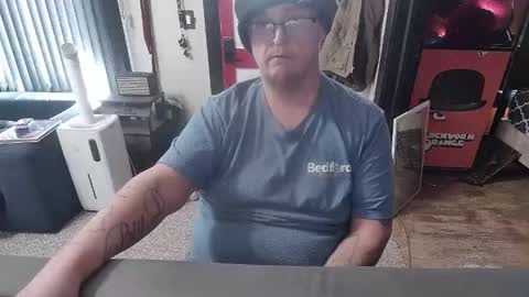 Darryl online show from November 12, 2025, 4:51 pm