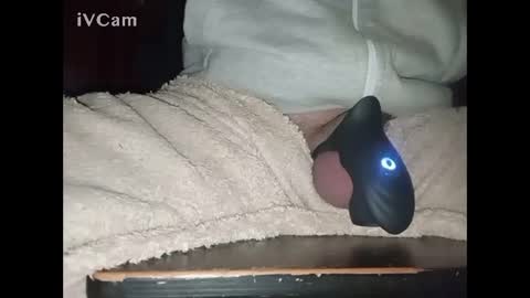 Snapshot of bigdick666cm chatting on December 30, 2024, 3:25 am Big online show from December 30, 2024, 3:25 am