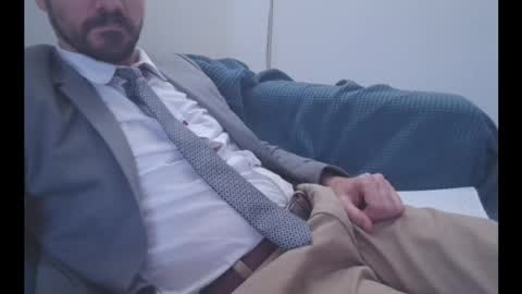 bigcocky online show from April 15, 2026, 9:37 pm
