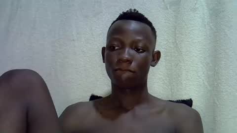 Snapshot of bigfeet9999 chatting on December 24, 2024, 8:38 pm Ask in pvt online show from December 24, 2024, 8:38 pm