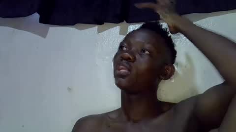 Snapshot of bigfeet9999 chatting on February 19, 2025, 1:06 pm Ask in pvt online show from February 19, 2025, 1:06 pm