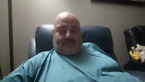 bigfuzzyteddybear online show from February 27, 2026, 5:40 am