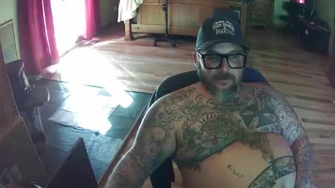 biggdaddy4206913 online show from October 24, 2025, 9:55 pm