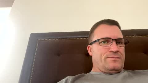 Snapshot of bigger22332233 chatting on December 8, 2024, 7:43 pm bigger22332233 online show from December 8, 2024, 7:43 pm