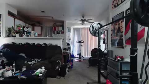 biggerisbetter21 online show from March 9, 2026, 6:12 pm