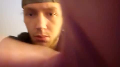 biggestboiiii online show from November 3, 2025, 5:14 pm