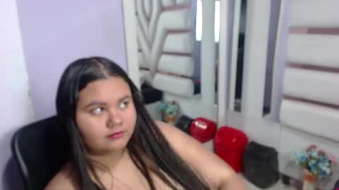 Snapshot of biggstits69 chatting on October 24, 2025, 9:44 pm biggstits69 online show from October 24, 2025, 9:44 pm