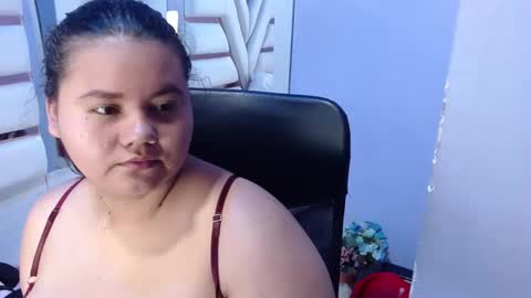 Snapshot of biggstits69 chatting on November 26, 2025, 10:22 pm biggstits69 online show from November 26, 2025, 10:22 pm