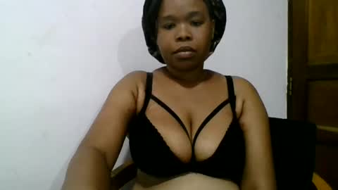 Snapshot of biggychocote chatting on May 9, 2026, 6:02 pm biggychocote online show from May 9, 2026, 6:02 pm