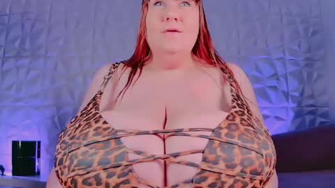 BIGGY MELON online show from April 24, 2026, 5:04 pm