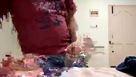 Snapshot of bighandsomesatisfy chatting on January 25, 2025, 2:03 pm bighandsomesatisfy online show from January 25, 2025, 2:03 pm