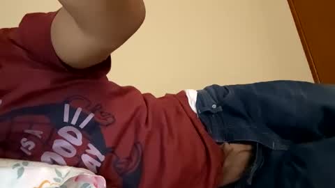 Snapshot of bighandsomesatisfy chatting on February 8, 2025, 5:51 am bighandsomesatisfy online show from February 8, 2025, 5:51 am